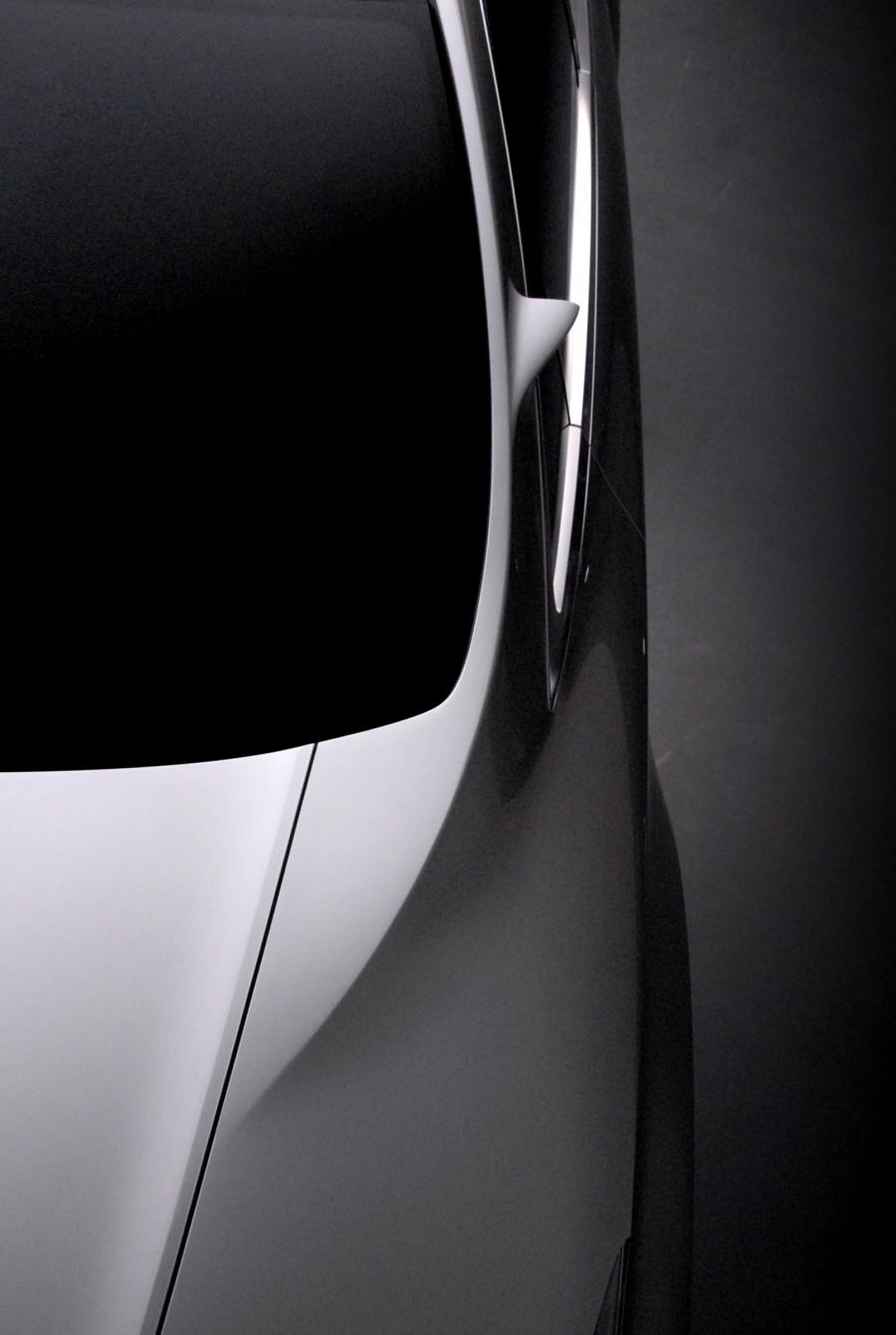  Lexus LF-Xh Concept 2007 года  (фото 11 из 34)